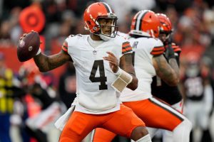 巴尔的摩乌鸦队对克利夫兰布朗队的赔率、盘口、让分盘和预测 NFL第15周