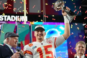 2024年NFL MVP开局赔率--马霍姆斯、阿伦和伯罗被列为最爱