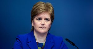 苏格兰民族党下届领袖赔率：罗伯逊被认为超过斯温尼，因为尼古拉-斯特金辞职了