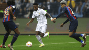 El Clasico 2023: 巴塞罗那对阵皇家马德里的XIs,卡里姆-本泽马，罗伯特-莱万多夫斯基首发