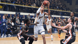 文比观察： NBA坦克大战愈演愈烈,维克多-温班亚马继续蝉联两连胜