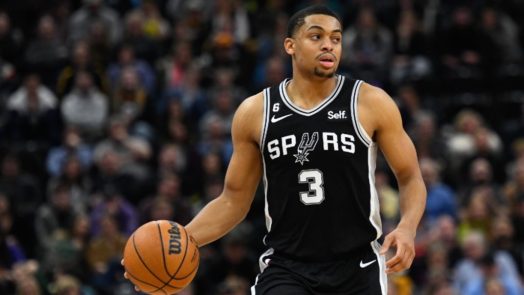 NBA球员预测和选择：淡化凯尔登-约翰逊在灰熊对马刺（3月17日）中的表现