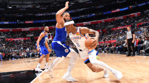NBA西部季后赛图片,俄克拉荷马雷霆队锁定5号种子，掌控命运超越6号勇士队
