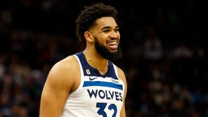 今天的NBA球员支持率： 卡尔-安东尼-唐斯、勒布朗-詹姆斯、RJ-巴雷特是最佳人选（3月29日）